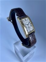 Besozzo - Via XXV Aprile 49 - Orologio Cartier Tank Américaine in Oro CARTIER TANK AMERICAINE 8119 ORO GIALLO QUARZO SMALL SECONDS DATA - CARTIER TANK AMERICAINE 8119 ORO GIALLO QUARZO SMALL SECONDS DATA